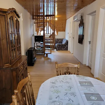 Henrietta Apartmanház Zalakaros