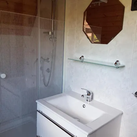 Daire Henrietta Apartmanhaz Zalakaros